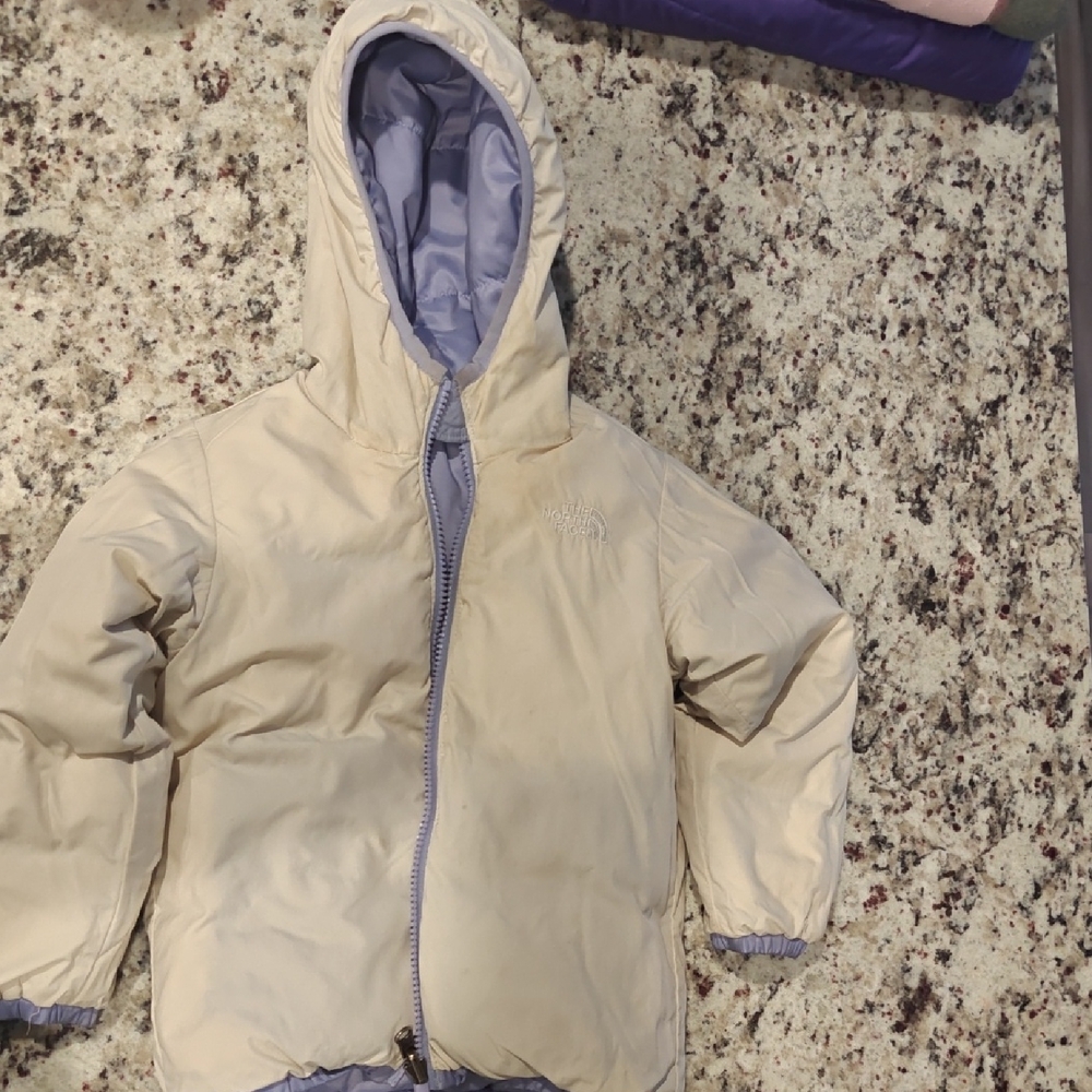 The North Face Purple Puffer Jacket - Picture 2 of 2
